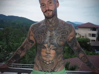 Lucasexclusive18 Image 2