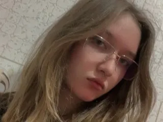 MyLesly Image 2