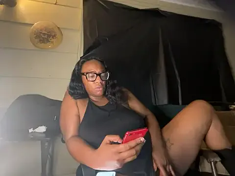 AlexaTheSlut Image 14