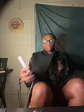 AlexaTheSlut Image 2