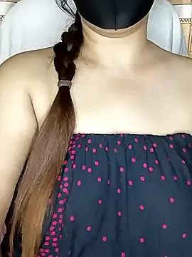Anjel_Priya Image 3