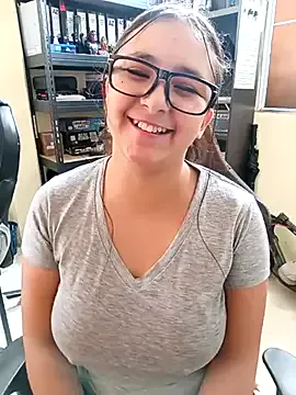 Cute_Penelope Image 4