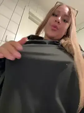 HaileyDiana Image 17