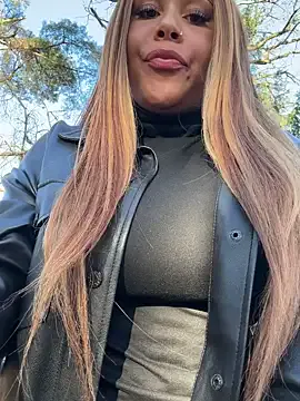 HaileyDiana Image 8