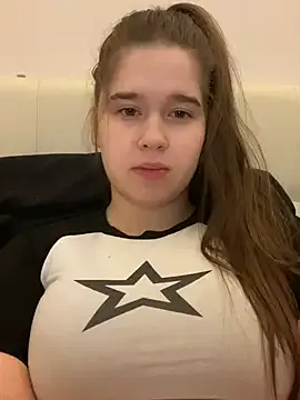 HornyGirlH Image 7