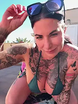 InKed-Kathy Image 10