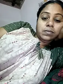 JENNIFERtamil's Thumb Image