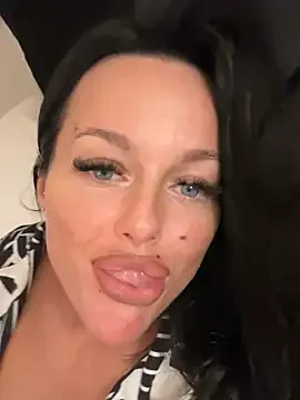 juicylucie Image 6
