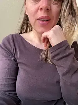 ladywithbigass Image 4