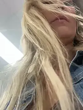 lexi_luv Image 2