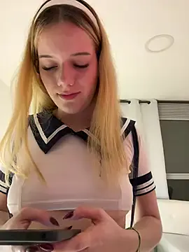 NicoleCut Image 10