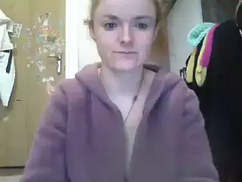 Rae_Jeannie Image 2