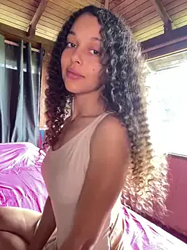 Rati_Curly Image 7