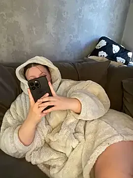 riri_bstvx Profile Image