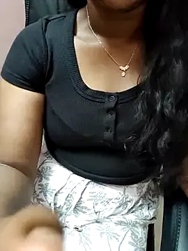 Tamil_aparna69 Image 3
