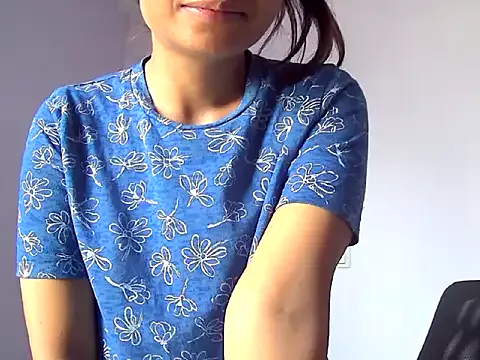 Vaarsha's Thumb Image