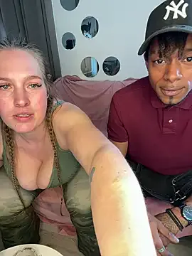 xqueenkinky Image 4
