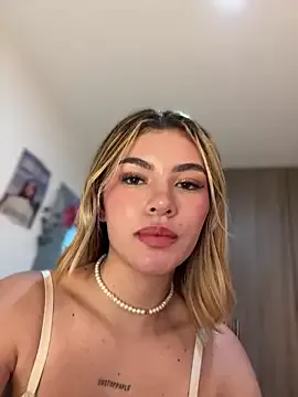 Your_Honeey Image 2
